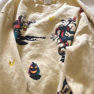 Cream Graphic Sweatshirt with Halloween Design